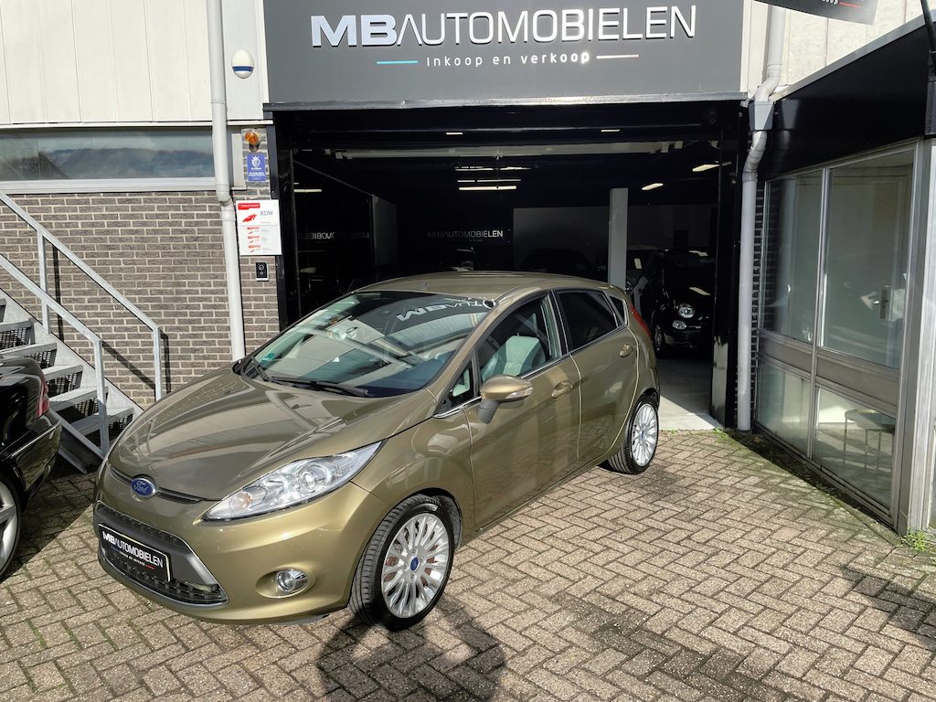 Ford Fiesta 1.25 Titanium-5 Deurs/airco/sport Velgen/exclusive!/Stoelverwarming!