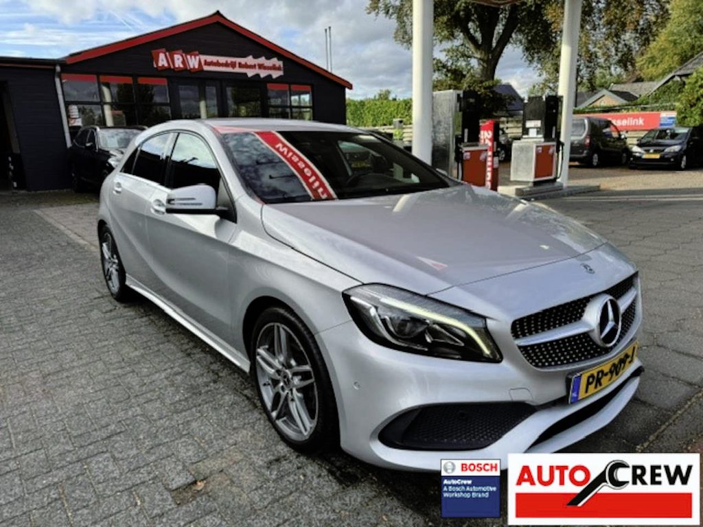 Mercedes-Benz A-klasse 180 Business Solution AMG