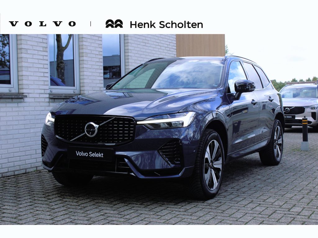Volvo XC60 T8 Plug-in hybrid AWD Ultimate Dark | Stuurverwarming | Stoelverwarming | Apple Carplay | Trekhaak | Panoramadak | Lederen bekleding | Achterbank verwarmd | 360 graden camera |