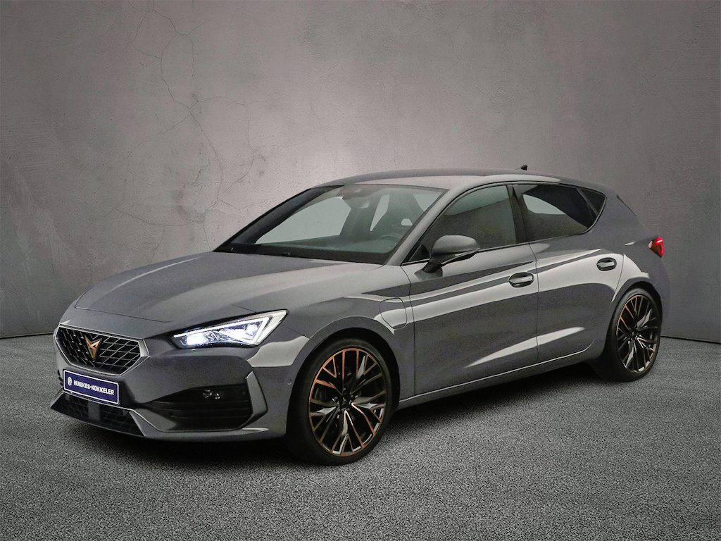 CUPRA Leon VZ Business 1.4 TSI eHybrid 245pk DSG Automaat Adaptive cruise control, Navigatie, Achteruitrijcamera, Stuurwiel verwarmd, Parkeersensoren, LED koplampen