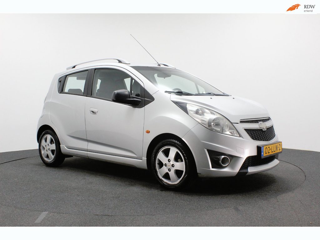 Chevrolet Spark 1.2 16V LT | Climate control | Sportvelgen | Elektrische ramen rondom