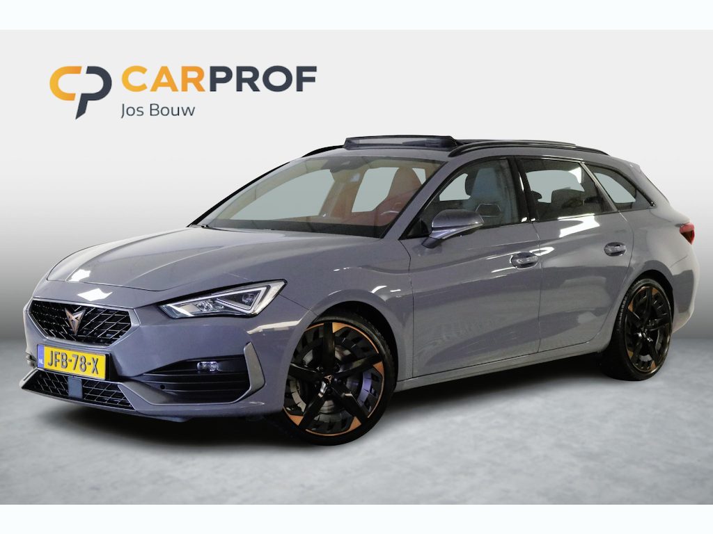 CUPRA Leon Sportstourer 2.0 TSI 300 PK Automaat! Carplay | LED | Panorama | Sfeerverl. | Trekhaak.