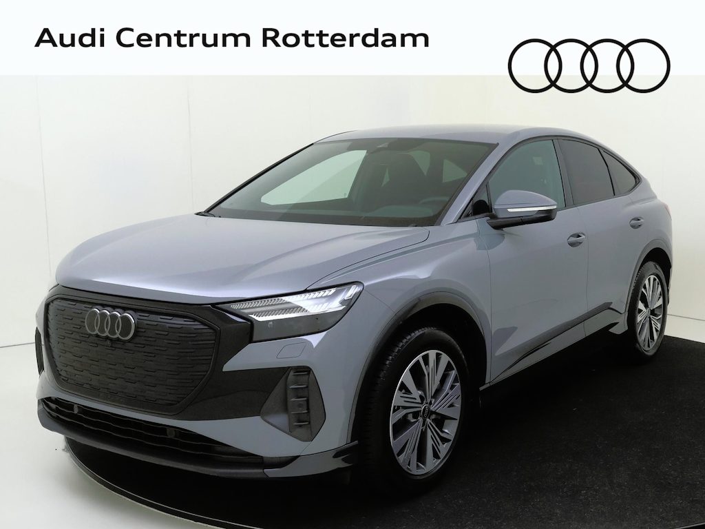 Audi Q4 Sportback e-tron 45 quattro Advanced edition 82 kWh | Achteruitrijcamera | Elek. inklapb. Buitenspiegels | Elek. verstelb. Lendesteun | Sportstoelen | Optiekpakket zwart