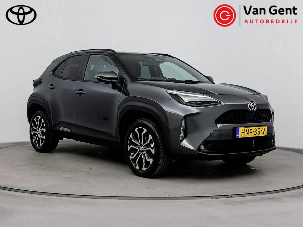 Toyota Yaris Cross 1.5 Hybrid 115 First Edition | Dodehoek detectie | Stoel-/stuurverwarming | Parkeersensoren voor/achter | Apple Carplay / Android Auto | Full LED | Adaptive Cruise | Clima | Keyless | 17 inch