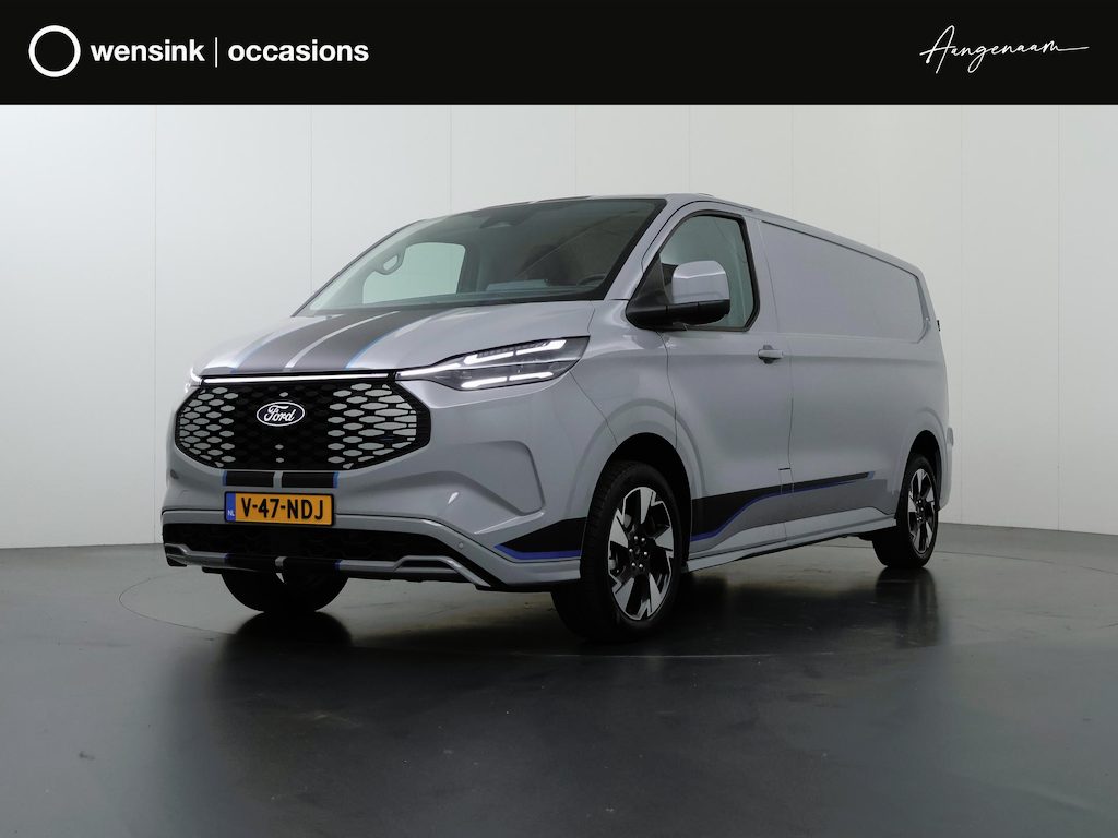Ford E-Transit Custom 320 | L2 H1 | SPORT | 2-ZITS | LED KOPLAMPEN | ADAPTIVE CRUISE CONTROL | NAVIGATIE | ACHTERUITRIJCAMERA | STOELVERWARMING | STUURWIELVERWARMING | CLIMATE CONTROL | BOM VOL IN OPTIES
