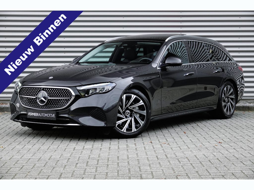 Mercedes-Benz E-klasse Estate 300 e Luxury Line | Panoramadak | Trekhaak | Distronic Pro |