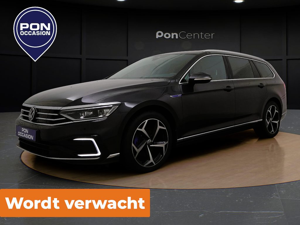 Volkswagen Passat Variant 1.4 TSI PHEV GTE | 360 Camera | Side Assist | ACC | Elek. Achterklep | Stuur-/Stoelverwarming | 18'' |