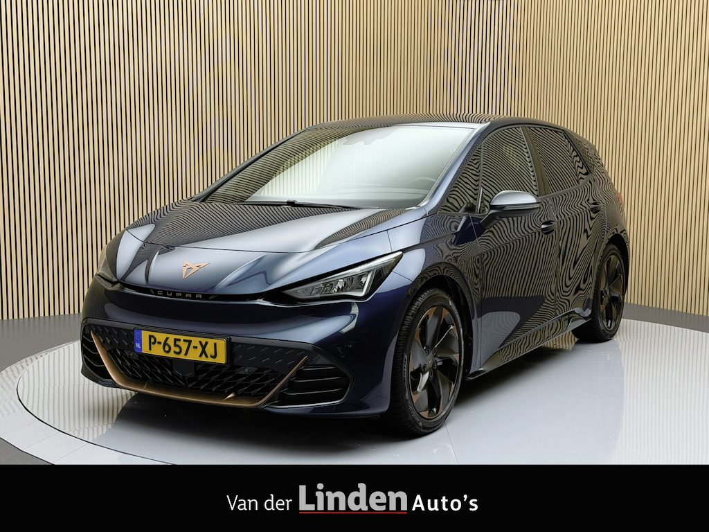 CUPRA Born Performance One 62 kWh SOH 94,8% | Massage Stoelen | Camera | Stoel/Stuurverwarming | Carplay&Android | Navigatie