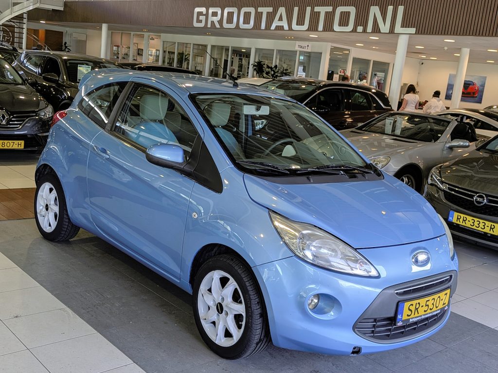 Ford Ka 1.2 Titanium OPKNAPPER Airco, Stuurbekrachtiging