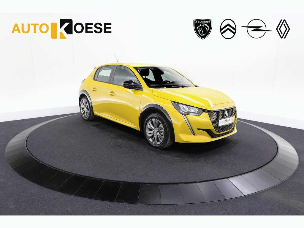 Peugeot e-208 EV Active Pack 50 kWh | 96,8% SOH | Navigatie | Parkeersensoren | Stoelverwarming