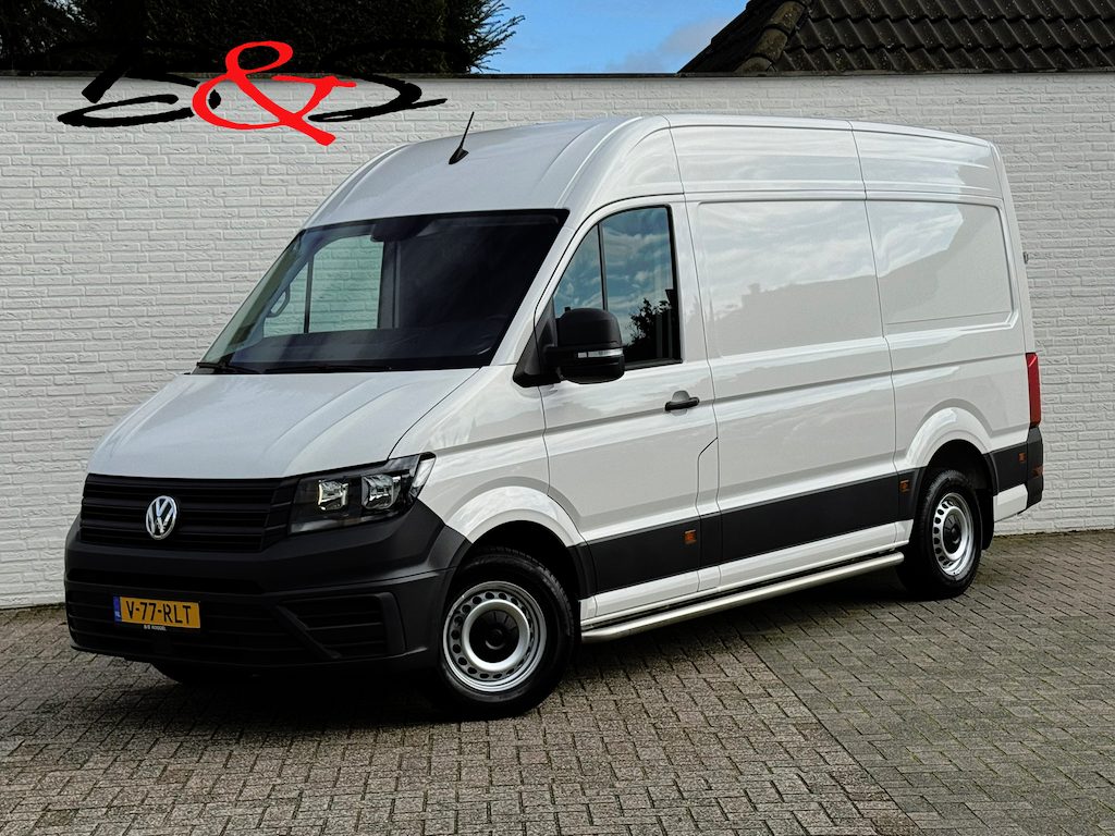 Volkswagen Crafter 35 2.0 TDI L3H3 RWD Camera Carplay Cruise Navigatie Laadruimte betimmert