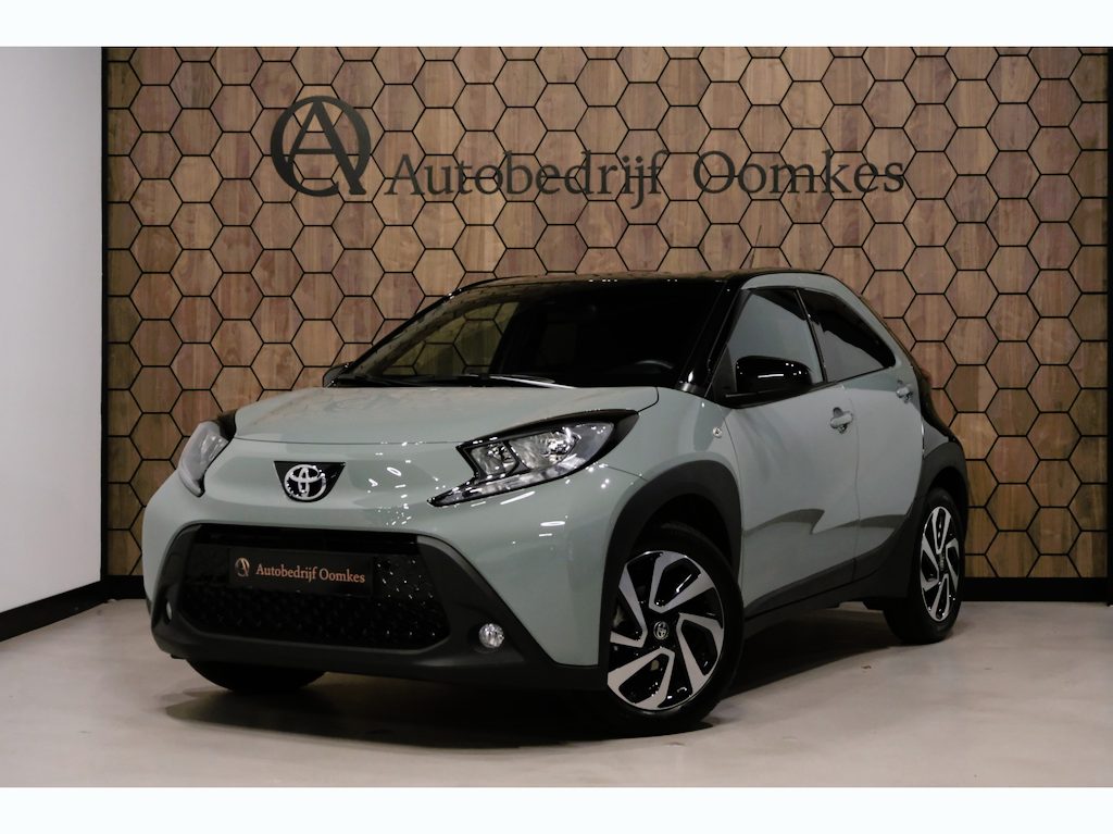 Toyota Aygo X 1.0 VVT-i S-CVT Pulse *Team D* |Automaat 8.825km| Apple Carplay/Camera NIEUWSTAAT