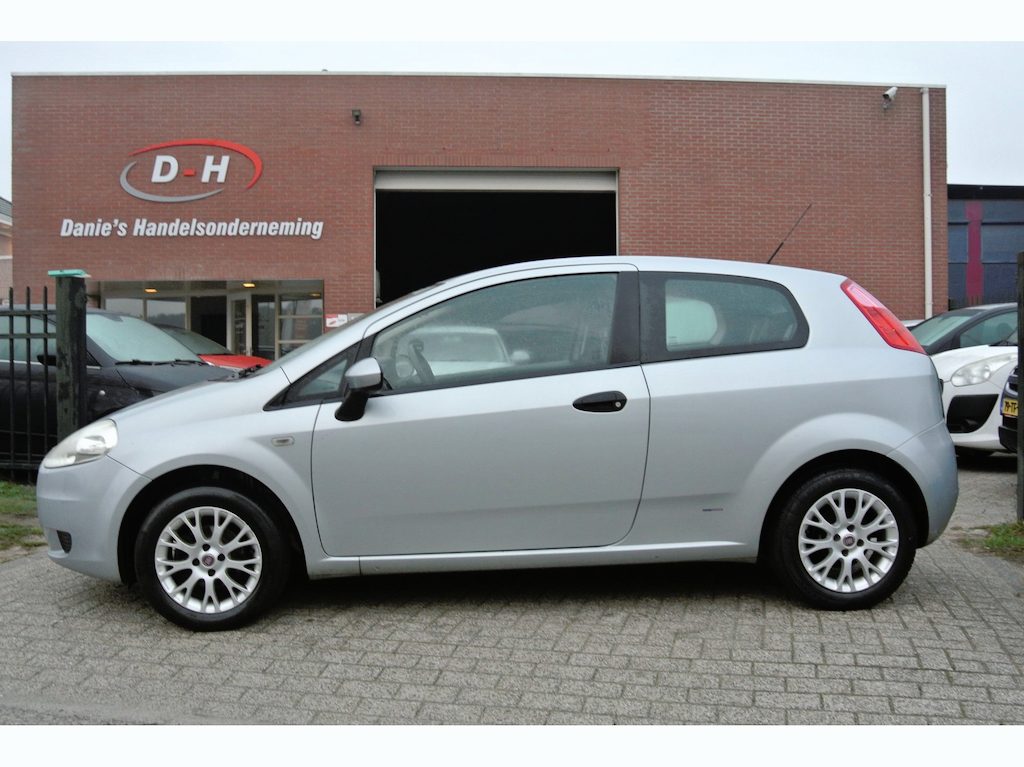 Fiat Punto Grande 1.2 Active airco nieuwe apk inruil mogelijk nap