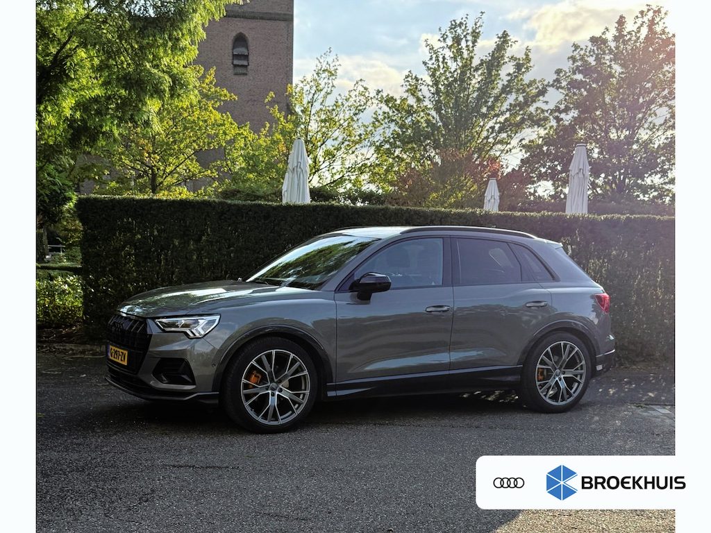 Audi Q3 35 TFSI Pro Line business l S-Line l Elektr. Trekhaak / Leder/Alcantara bekleding l Zwart Optiek l Matrix LED l Navigatie l