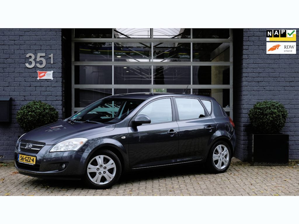 Kia Ceed Cee'd 1.4 X-ecutive Airco Cruise