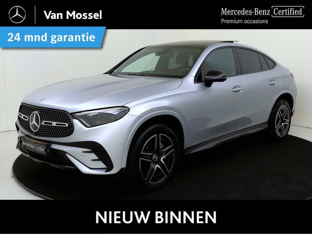 Mercedes-Benz GLC Coupe 300e 4MATIC AMG Line / Panoramadak/ 19 inch/ Sfeerverlichting/ El. Trekhaak