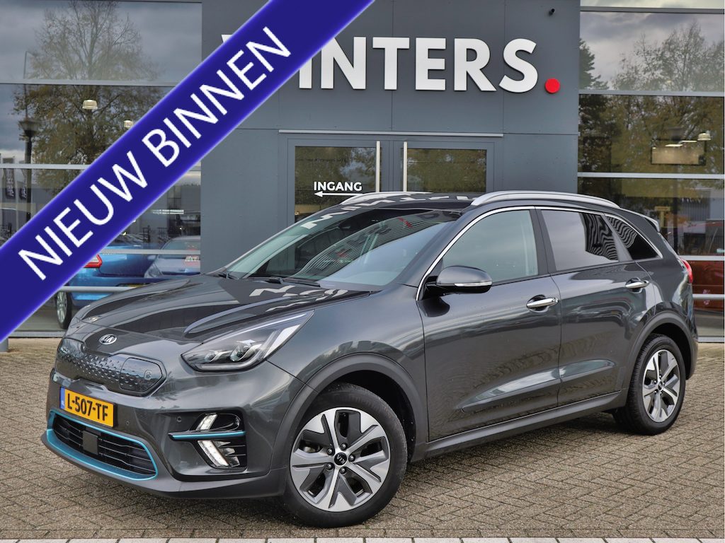 Kia Niro EV e-Niro DynamicPlusLine 64 kWh | Leder | Schuifdak | Stoelverwarming | LED | tot 10 jaar Garantie! |