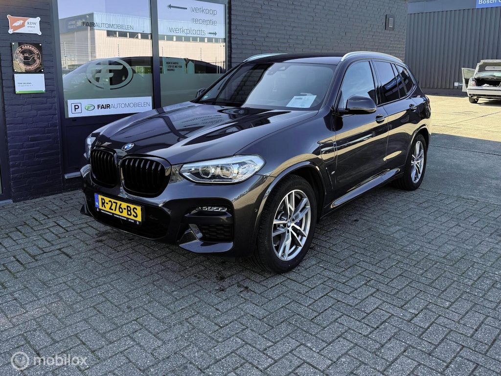 BMW X3 xDrive30e High Executive M-uitvoering Trekhaak Camera