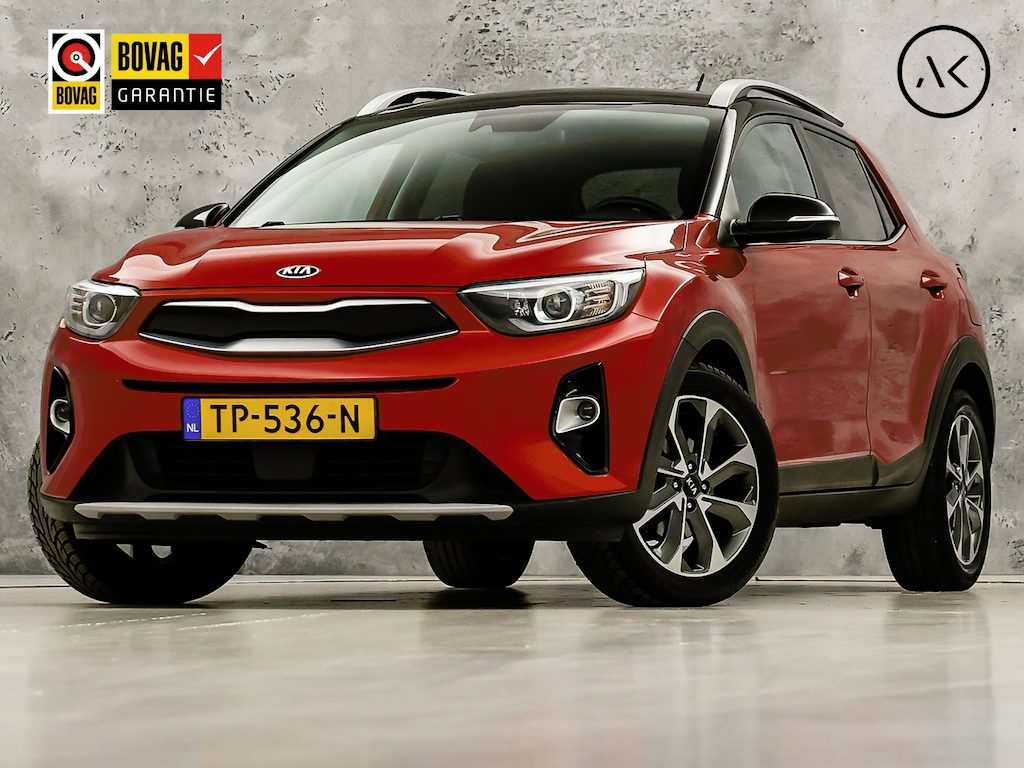 Kia Stonic 1.0 T-GDi ExecutiveLine (NAVIGATIE, CLIMATE, STUUR/STOELVERWARMING, LEDER, CAMERA, GETINT GLAS, SPORTSTOELEN, KEYLESS, CRUISE, NIEUWSTAAT)