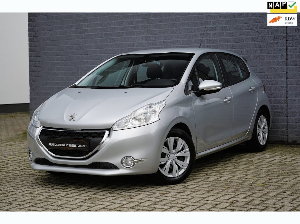 Peugeot 208 1.2 e-VTi Envy, Automaat, Navigatie, Airco, NAP