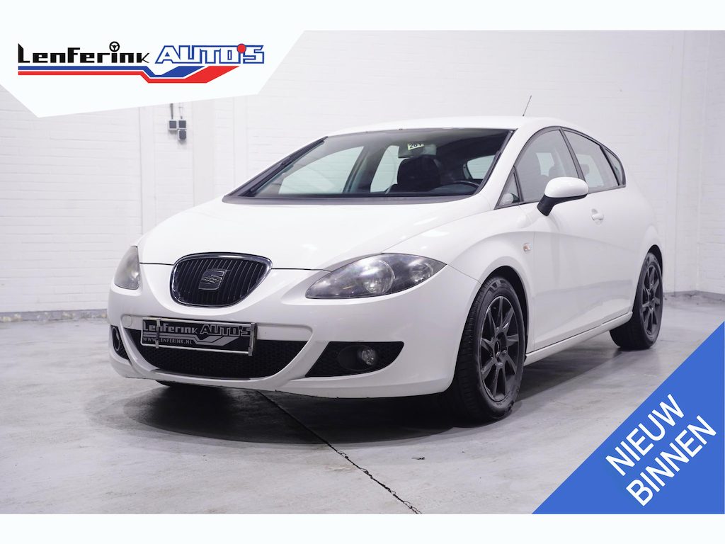 SEAT Leon 1.6 Reference Airco APK 17-09-2027 Lees de advertentie.