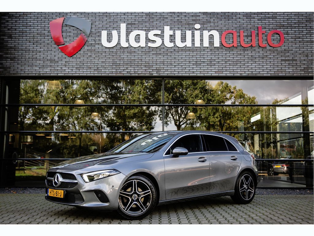 Mercedes-Benz A-klasse 200 , Stoelverwarming, Sfeerverlichting, Navigatie,