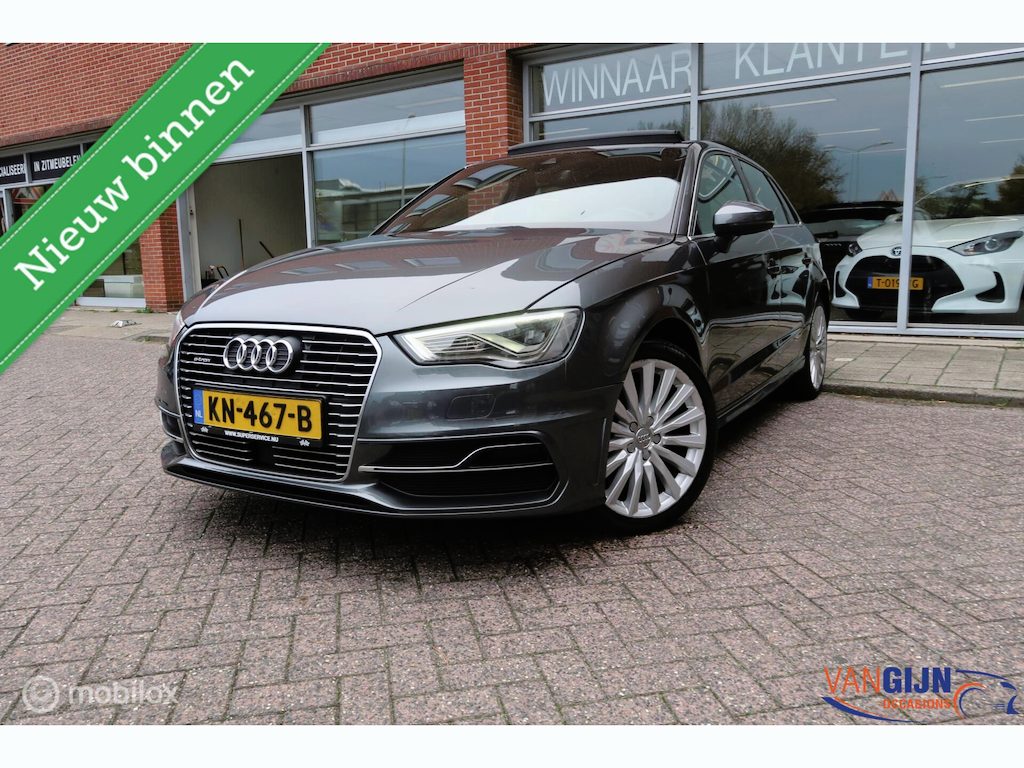 Audi A3 Sportback 1.4 e-tron PHEV S-Line Pano Navi
