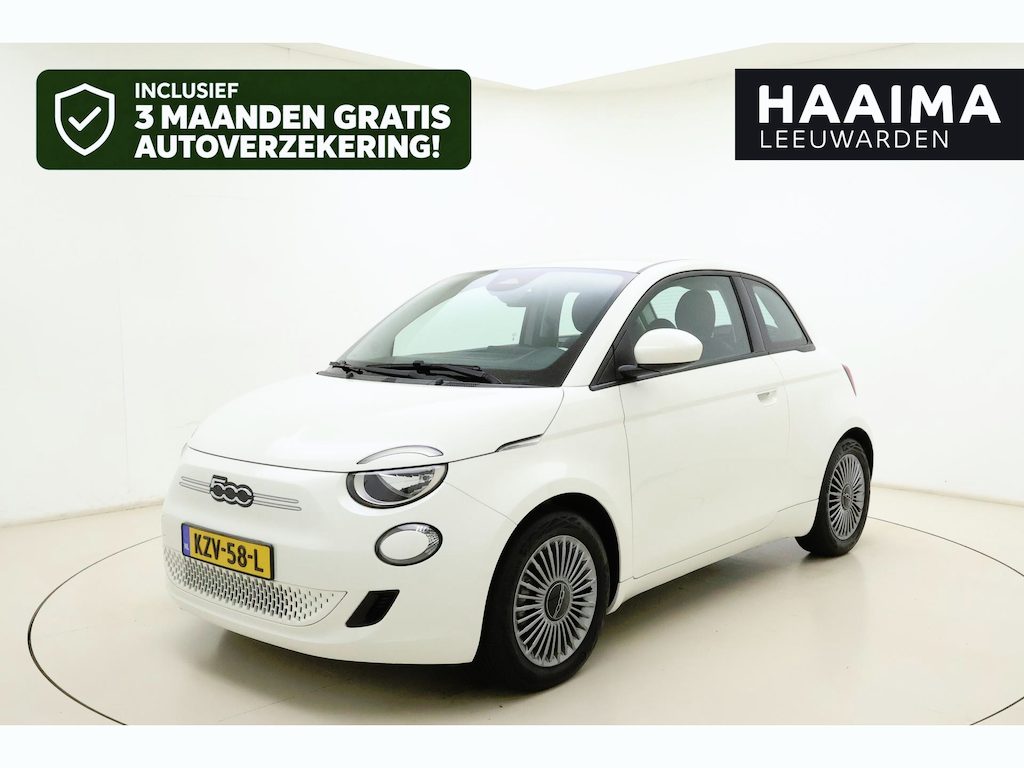 Fiat 500 Urban 42 kWh | Navigatie via Carplay | Climate control | Lichtmetalen velgen | Keyless start | DAB Radio | Bluetooth