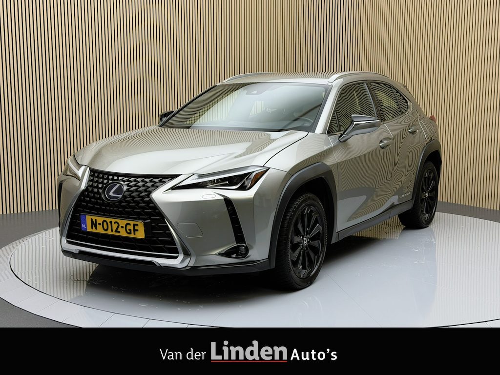 Lexus UX 300e Business Pack Pro SOH 98,5% | Camera | Elektrische Stoelen | Leer | Carplay&Android