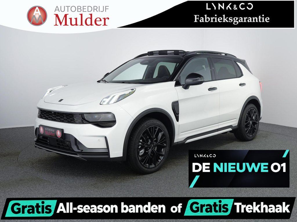 Lynk & Co 01 1.5 More | Pano | Leer | 360 Camera | ACC | Stoelverwarming |
