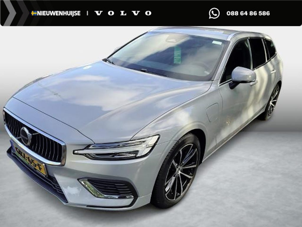 Volvo V60 2.0 T6 Plug-in hybrid AWD Essential Bright | Adaptieve Cruise Control | Lederen Bekleding | Stoel en Stuurverwarming | BLIS | Donker Glas |