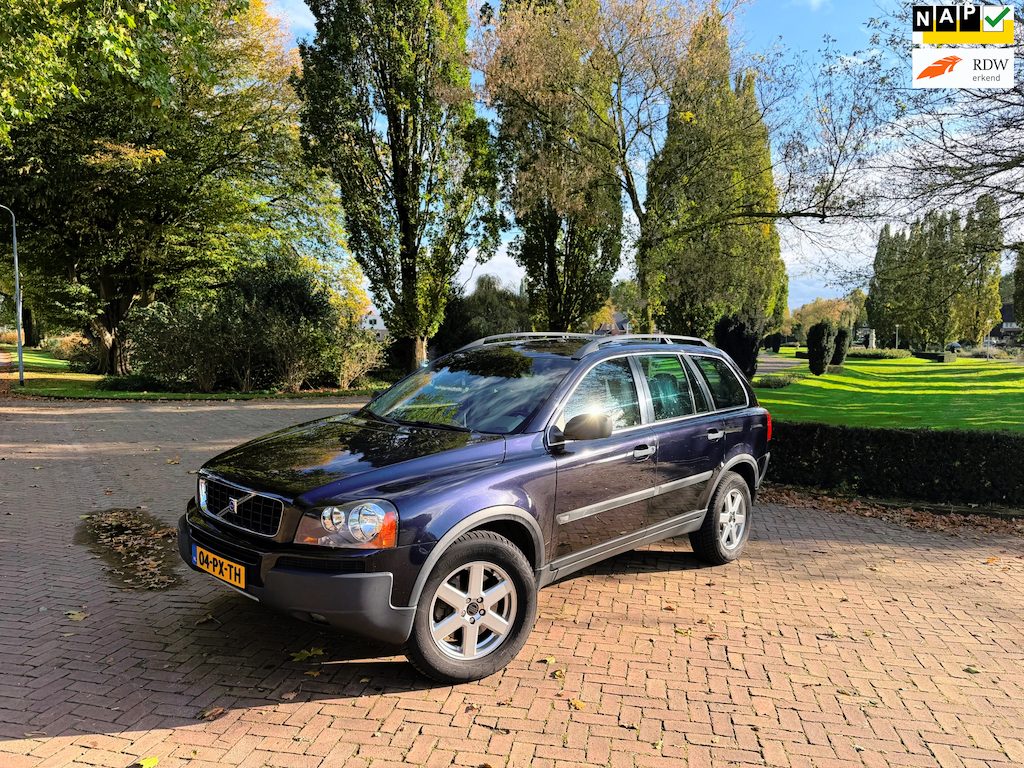 Volvo XC90 2.5 T Momentum | 7zits | Leer | Automaat | CarPlay