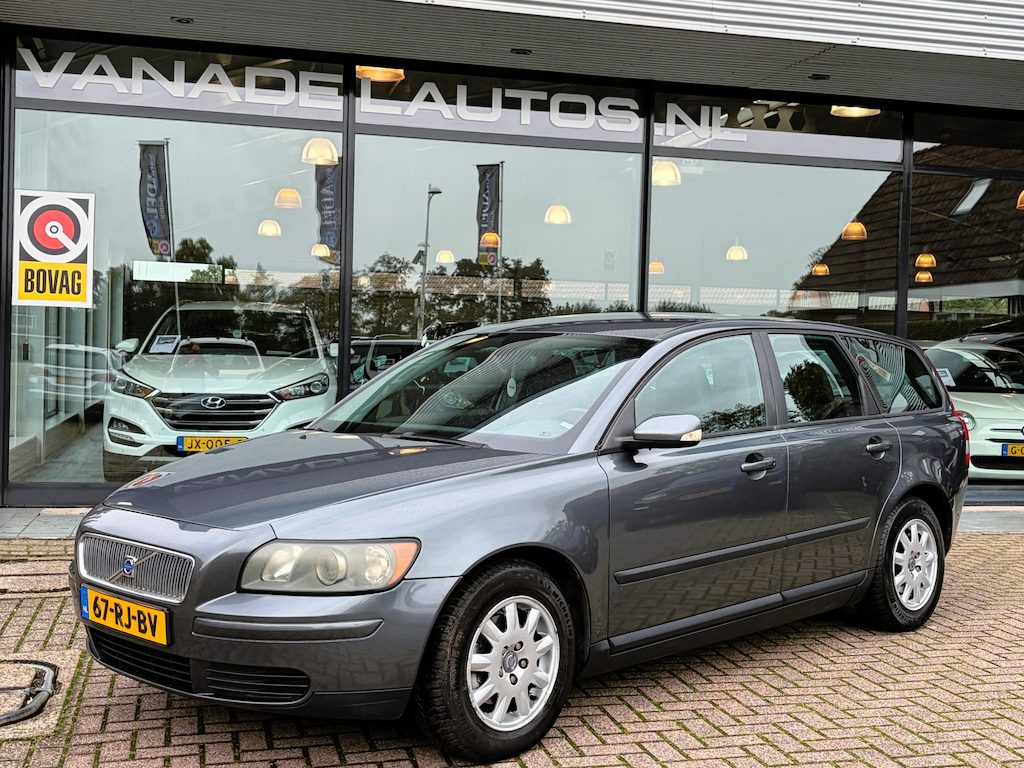 Volvo V50 1.8 Elite Clima Cruise Trekhaak NL-Auto NAP Dealeronderhouden!