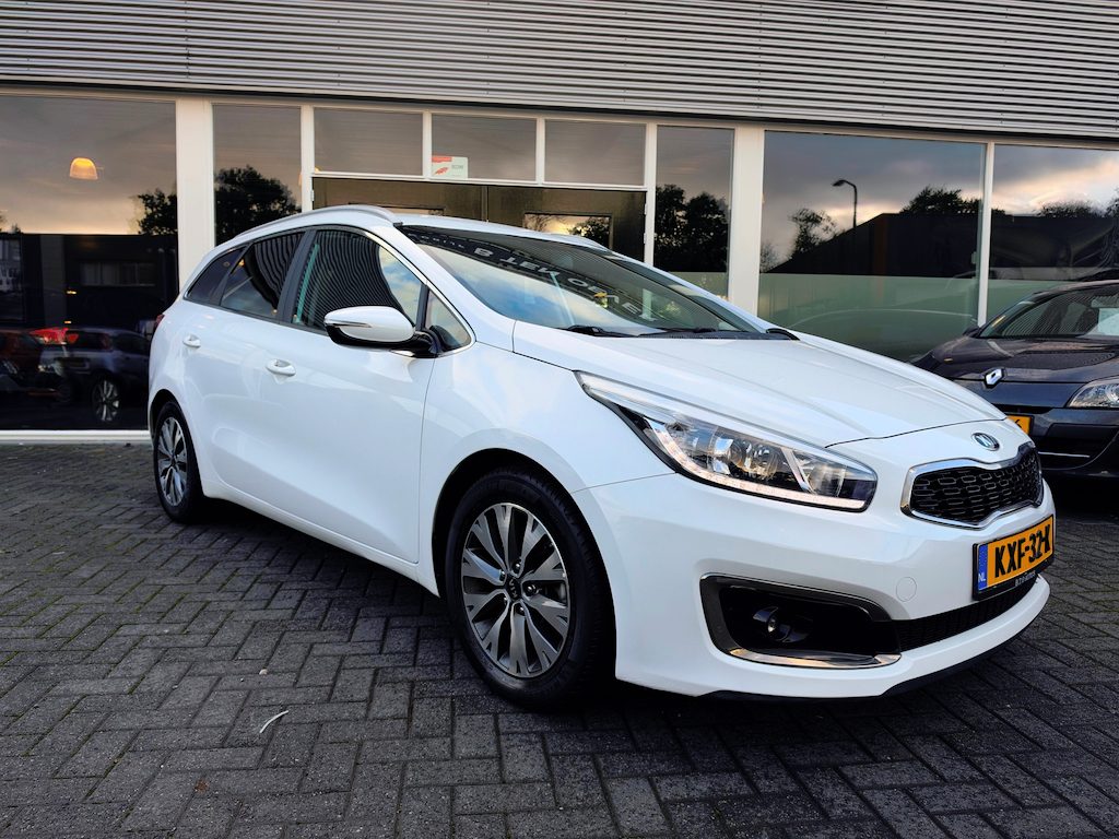 Kia Ceed Cee'd 1.0 T-GDi DynamicLine Sportwagon/Navi/Camera/Stuurverwarming/Luxe!!!