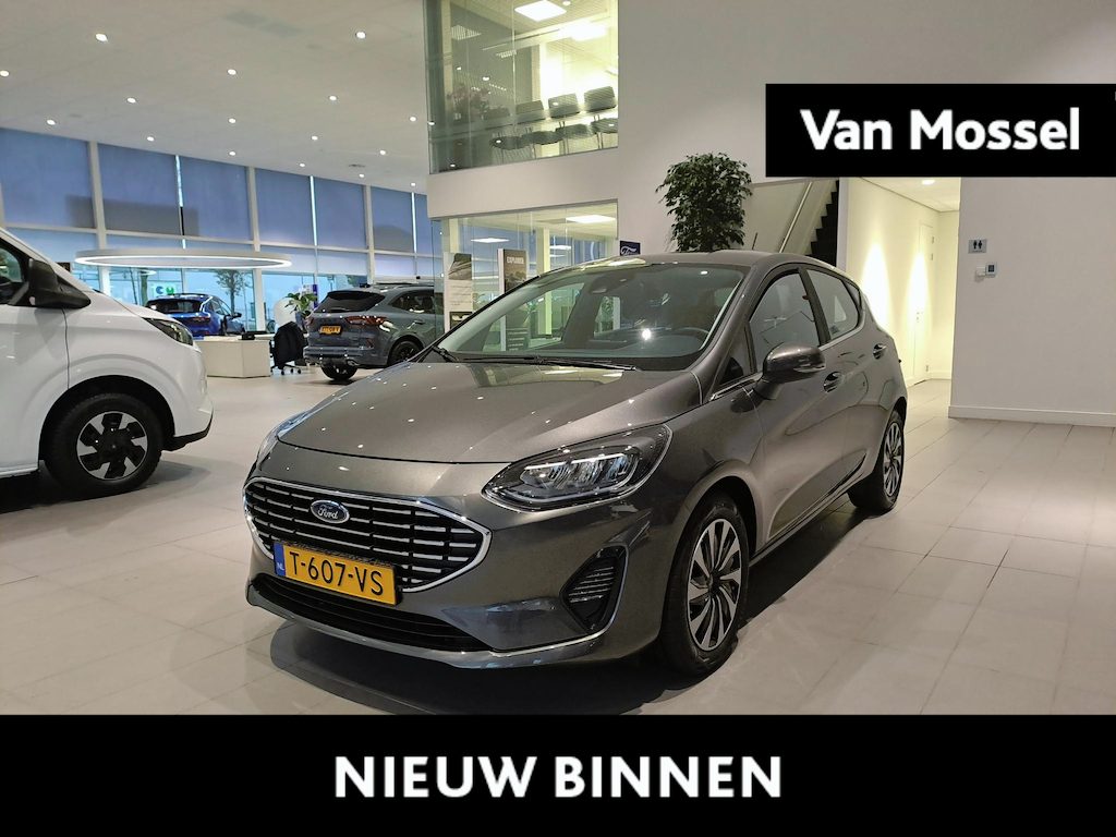 Ford Fiesta 1.0 EcoBoost Hybrid Titanium 125pk MHEV | Winter Pack | Apple Carplay & Android Auto | Parkeersensoren |
