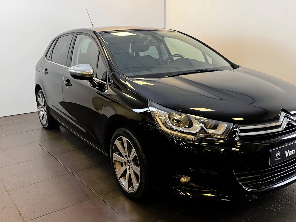Citroën C4 PT 110 Feel Collection Trekhaak | Apple Carplay | Android Auto | Lichtmetaal