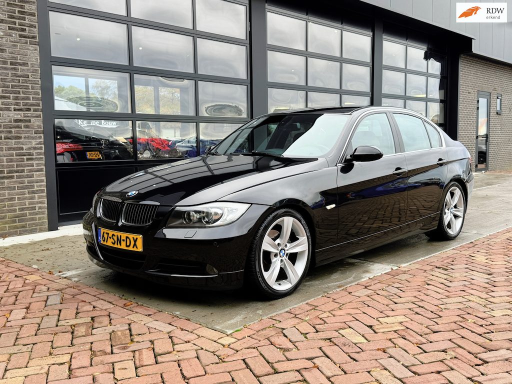 BMW 3-Serie 325i High Executive | NAP | Automaat | Leer |