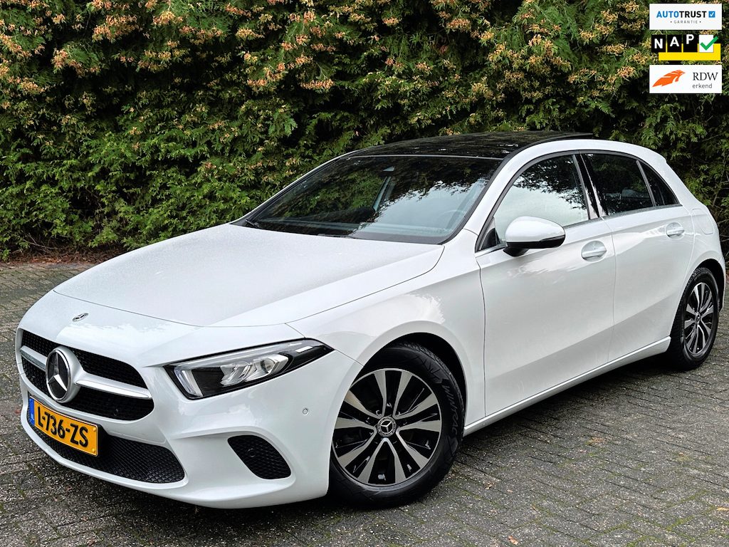 Mercedes-Benz A-klasse 180 Business Solution 136PK | PANO | Parkeercamera | Apple/Android Carplay | Stoelverwarming