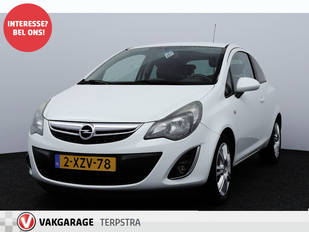 Opel Corsa 1.2-16V BlitZ/ Trekhaak/ Half-Leder/ Navi/ Clima/ Cruise/ Elek. pakket/ Isofix/ Bluetooth/ Multi. LEDER. Stuur/ Mistl./ PDC/ Extra getint glas.
