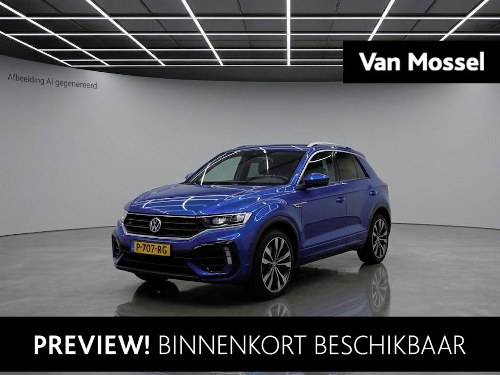 Volkswagen T-Roc 1.5 TSI Sport 150 PK| Panoramadak | Trekhaak | Achteruitrijcamera | Stoelverwarming | Stuurwielverwarming | Digitale Cockpit Pro | Navigatie | Achterklep Elektrisch