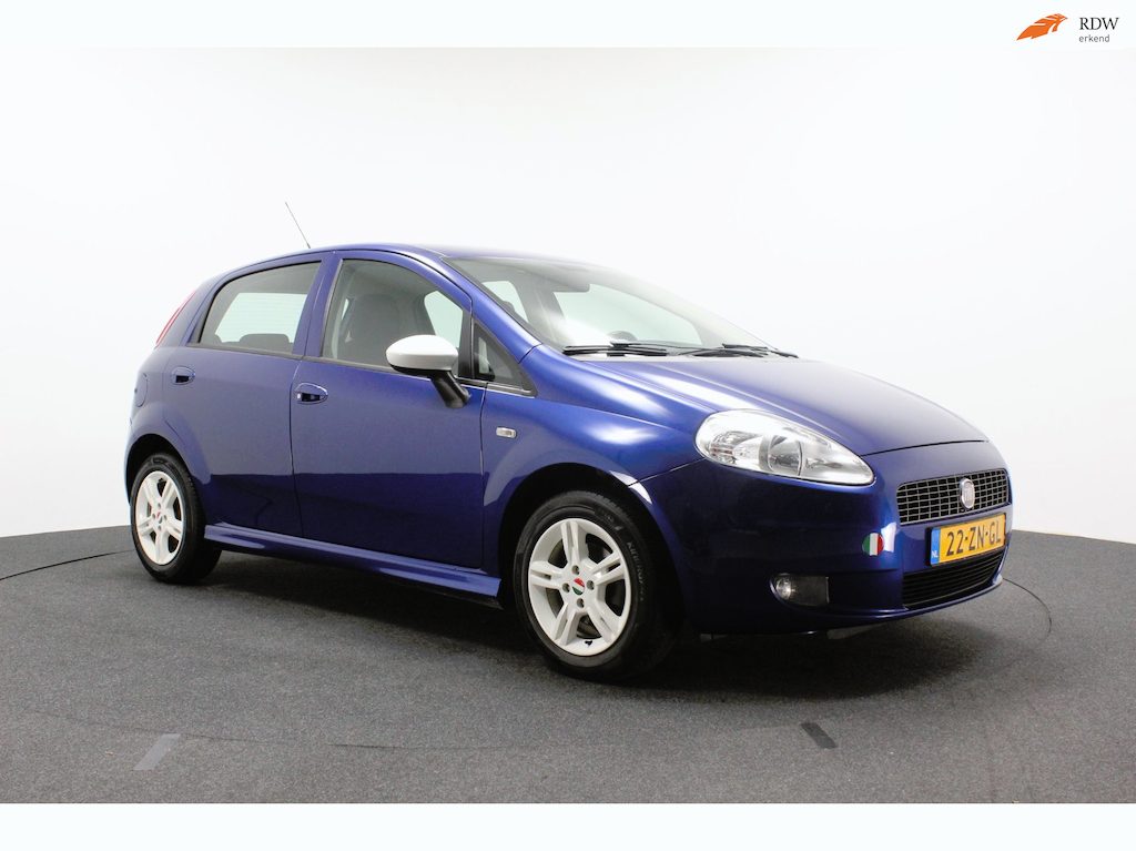 Fiat Punto Grande 1.4 GP | Airco | Sportieve auto | Trekhaak | APK 11-2027