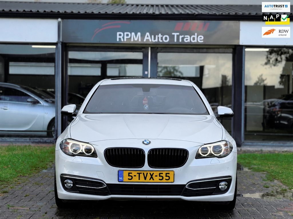 BMW 5-Serie 520i Luxury/Pano/Memory/Garantie/Stoelverw/Leder