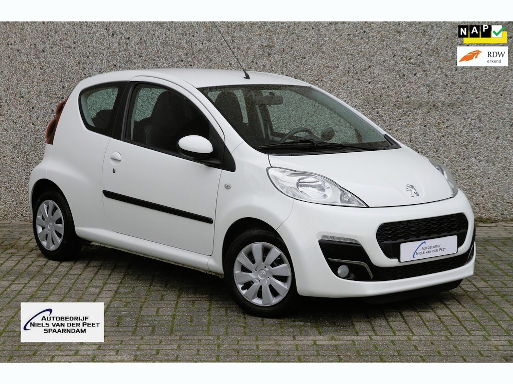 Peugeot 107 1.0 12V Active Premium Automaat / Airco / LED dagrijverlichting / Elektrische ramen / enz.