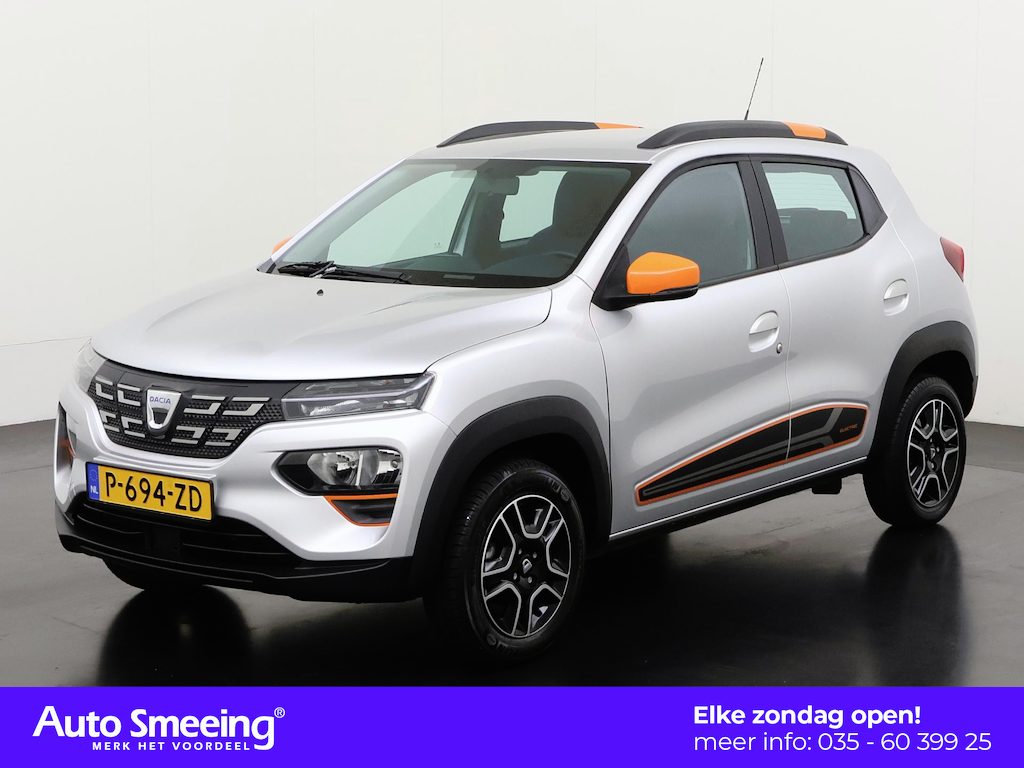 Dacia Spring Comfort Plus 27 kWh (Orange Pack) | SOH 91% | Camera | Navigatie | Zondag Open!
