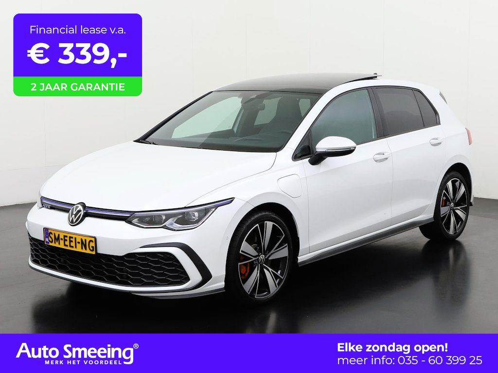 Volkswagen Golf 1.4 eHybrid GTE | Panoramadak | DCC | Leder | Head up | Zondag Open!