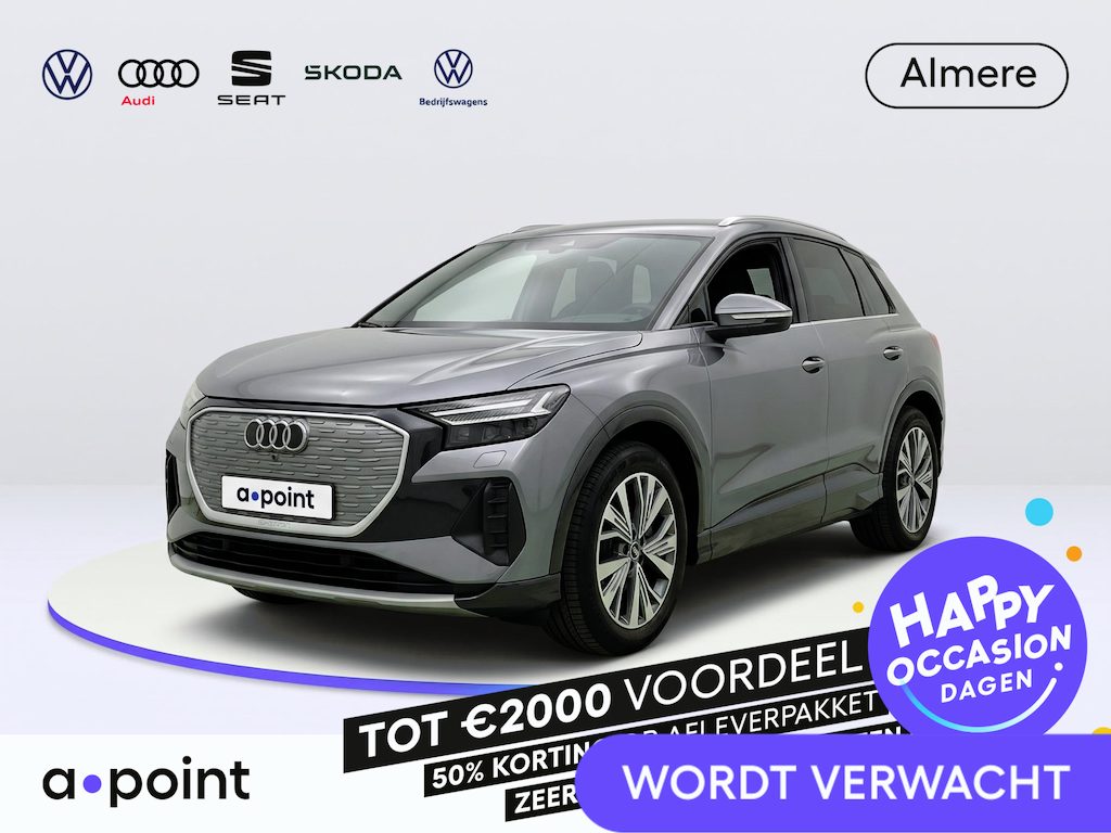 Audi Q4 e-tron 40 Launch edition Advanced 77 kWh 204 pk | SOH 93,64% | Navigatie | Parkeersensoren | Achteruitrijcamera | Adaptieve cruise control | Stoel verwarming | Apple carplay / Android auto | Draadloze Telefoonlader |