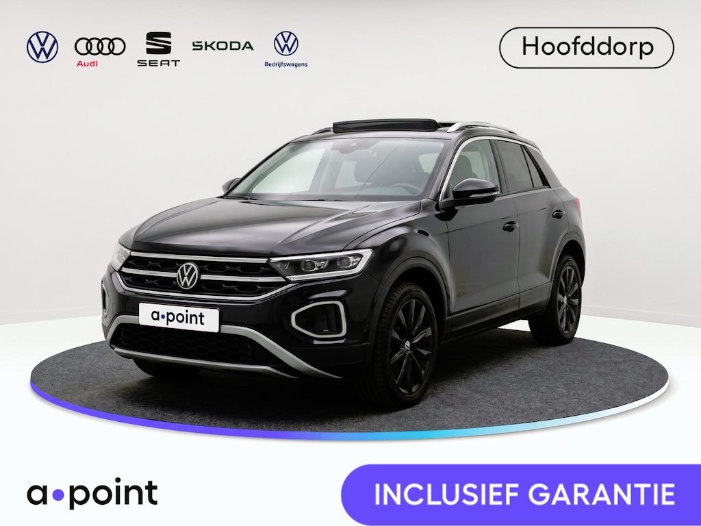 Volkswagen T-Roc 1.5 TSI Style 150 pk Automaat (DSG) | Navigatie | Panoramadak | Parkeersensoren | Achteruitrijcamera | Adaptieve cruise control | Stoelverwarming | Apple carplayh / Android auto | Black style pakket |