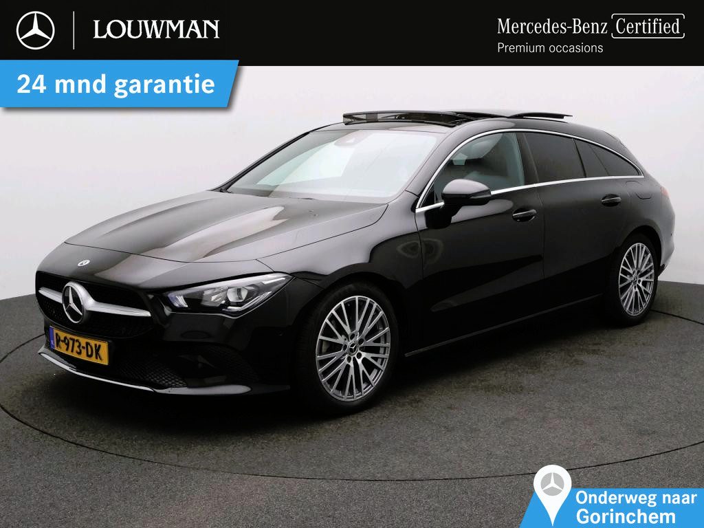 Mercedes-Benz CLA Shooting Brake 200 Business Solution Luxury Trekhaak | Sfeerverlichting | Panorama-Schuif-Kanteldak | Ledkoplampen | Parkeerpakket met achteruitrijcamera | Inclusief 24 maanden Mercedes-Benz Certified garantie voor Europa.