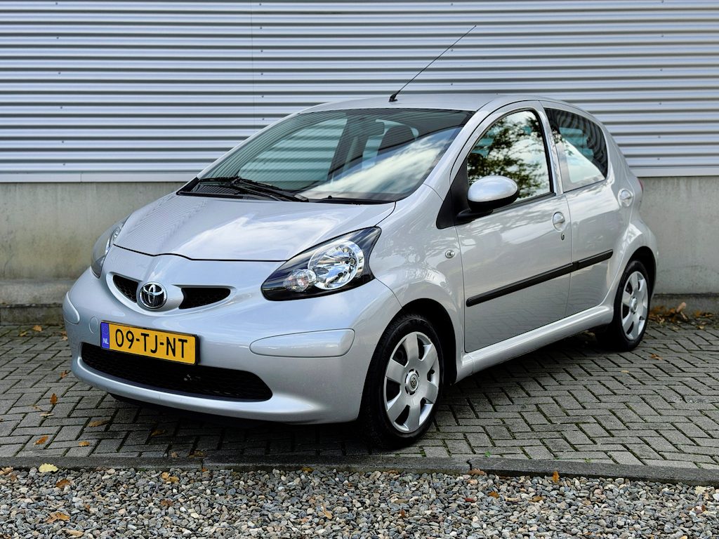 Toyota Aygo 1.0-12V + 5 deurs [ 1e eig. airco, nieuwe APK ]
