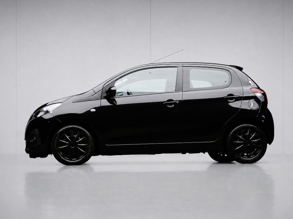 Peugeot 108 1.0 e-VTi Active Sport (AIRCO,BLACK PACK,SPORTSTOELEN,GETINT,NIEUWE APK,NETTESTAAT)